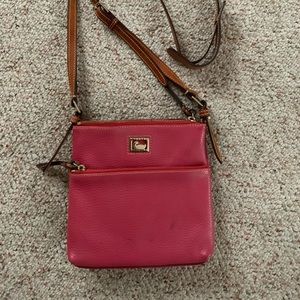 Dooney and bourke pink side purse